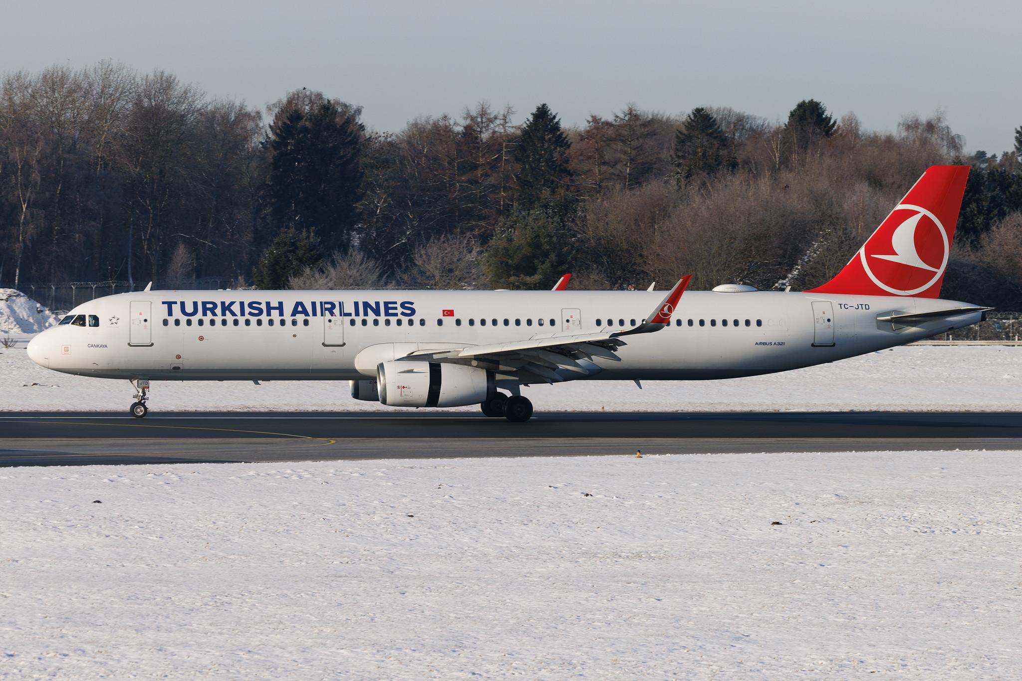 Hamburg Airport: Turkish Airlines (TK / THY) | Airbus A321-231 A321 | TC-JTD | MSN 6822