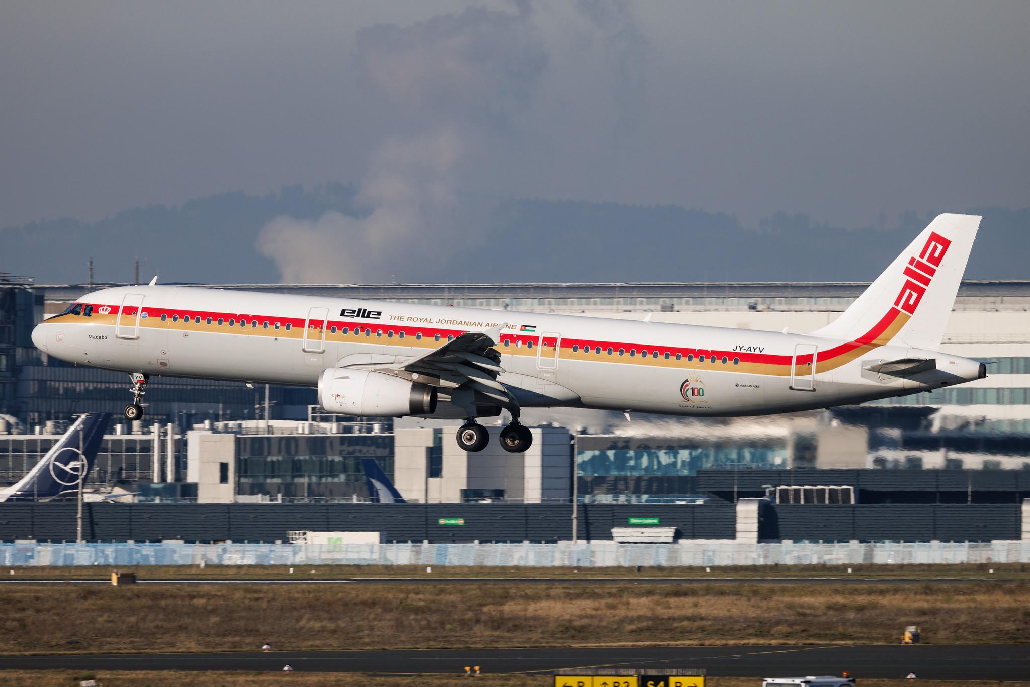 Frankfurt Airport: Royal Jordanian (RJ / RJA) | Livery: Alia Retro Livery | Airbus A321-231 A321 | JY-AYV | MSN 05177