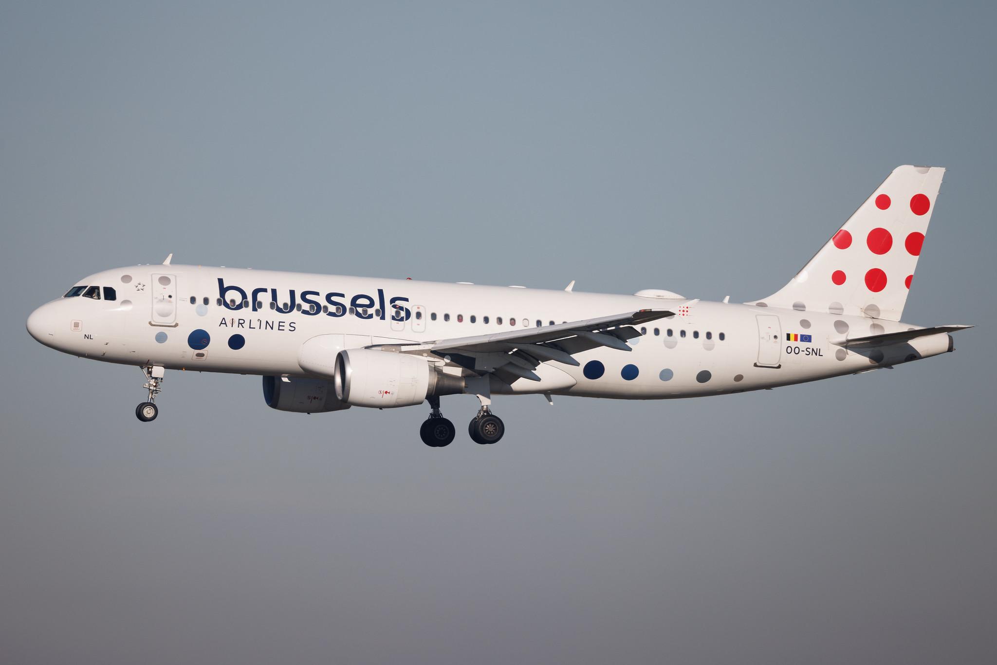 Frankfurt Airport: Brussels Airlines (SN / BEL) | Airbus A320-214 A320 | OO-SNL | MSN 1961