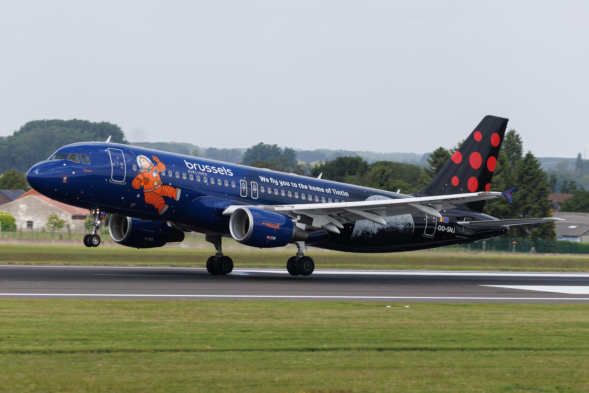 Brussels Airport: Brussels Airlines (SN / BEL) | Livery: Tintin Gravity Livery | Airbus A320-214 A320 | OO-SNJ | MSN 03161