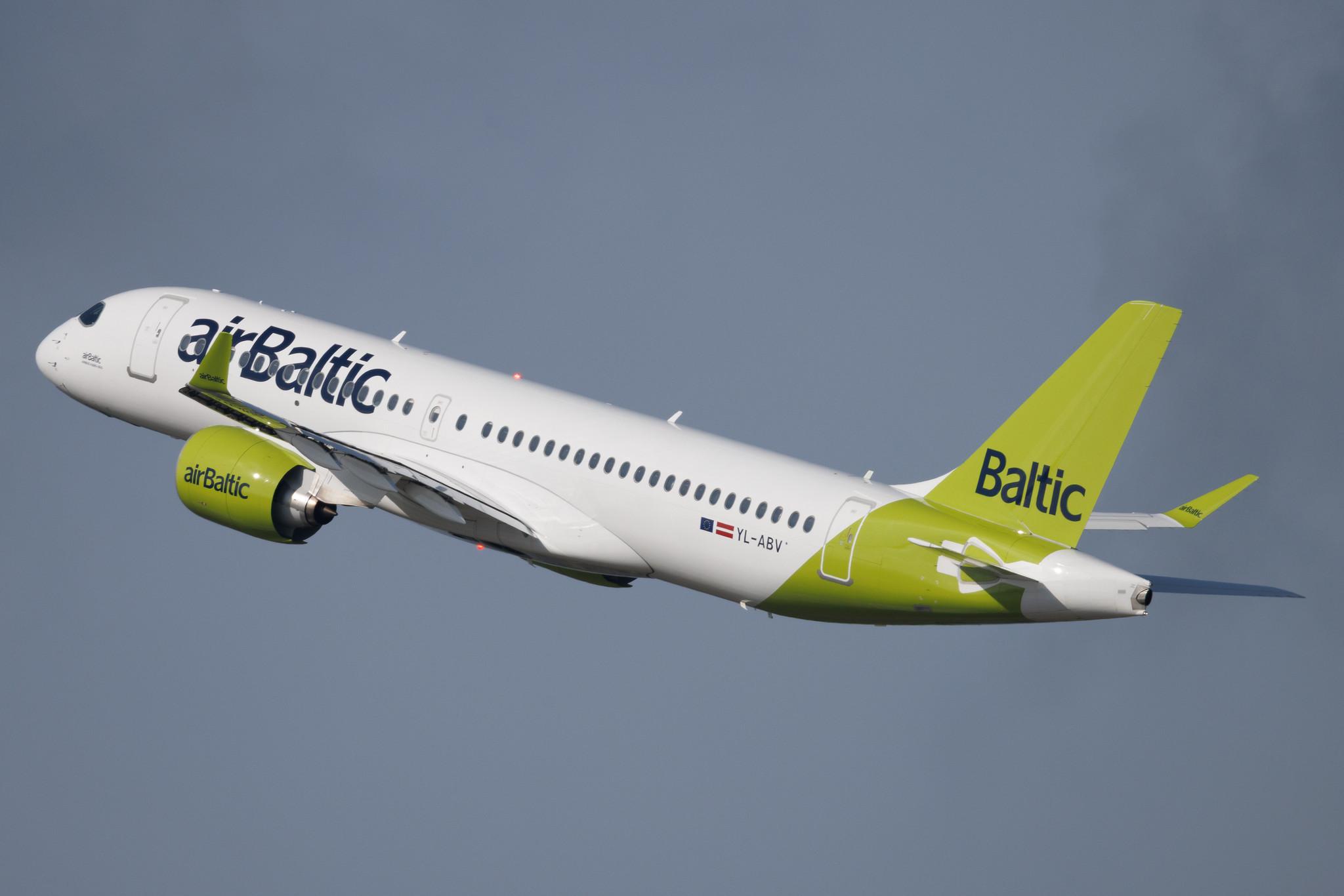 Düsseldorf Airport: Air Baltic (BT / BTI) | Airbus A220-300 BCS3 | YL-ABV | MSN 55286