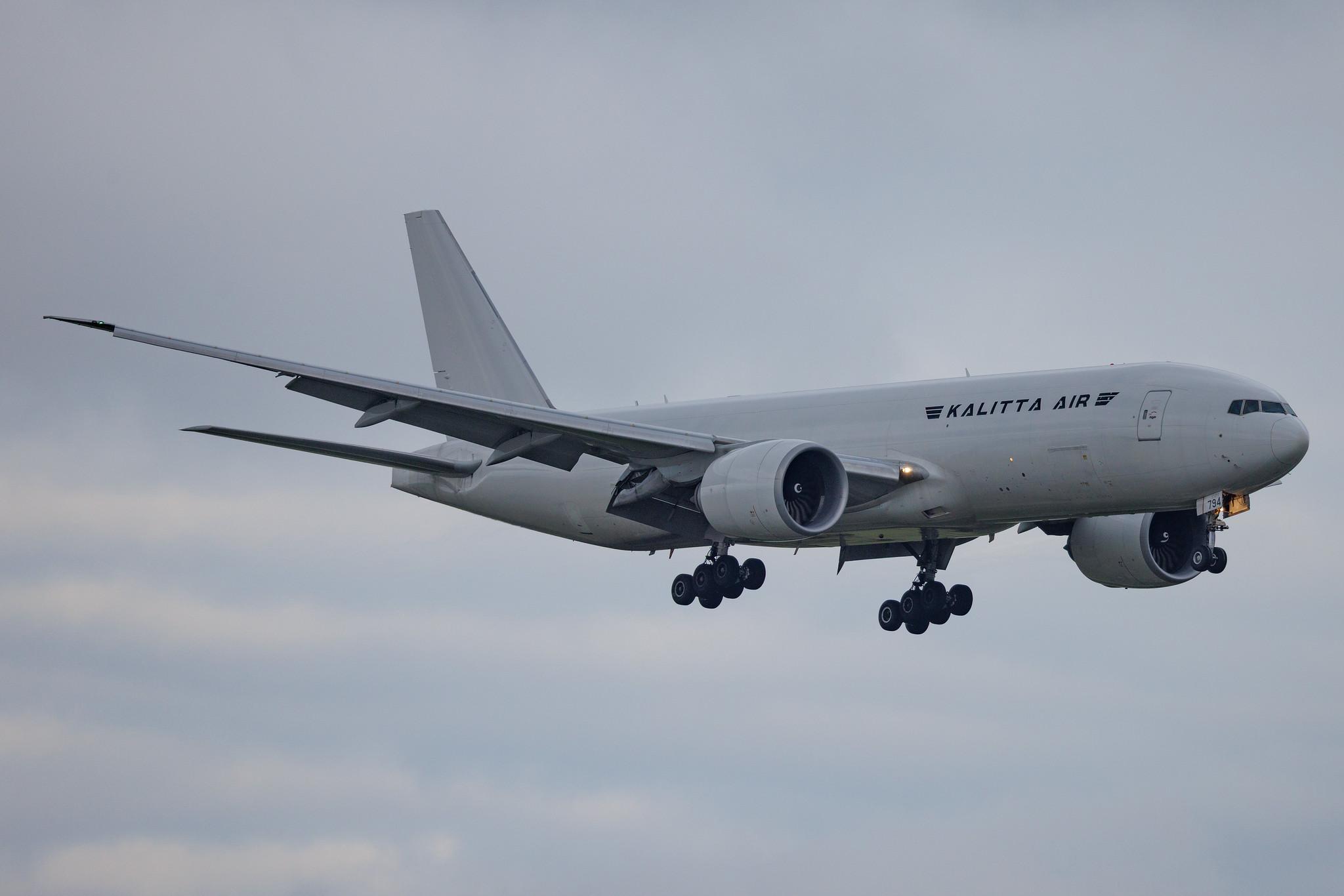 Brussels Airport: Kalitta Air (K4 / CKS) | Boeing 777-F1H B77L | N794CK | MSN 35609