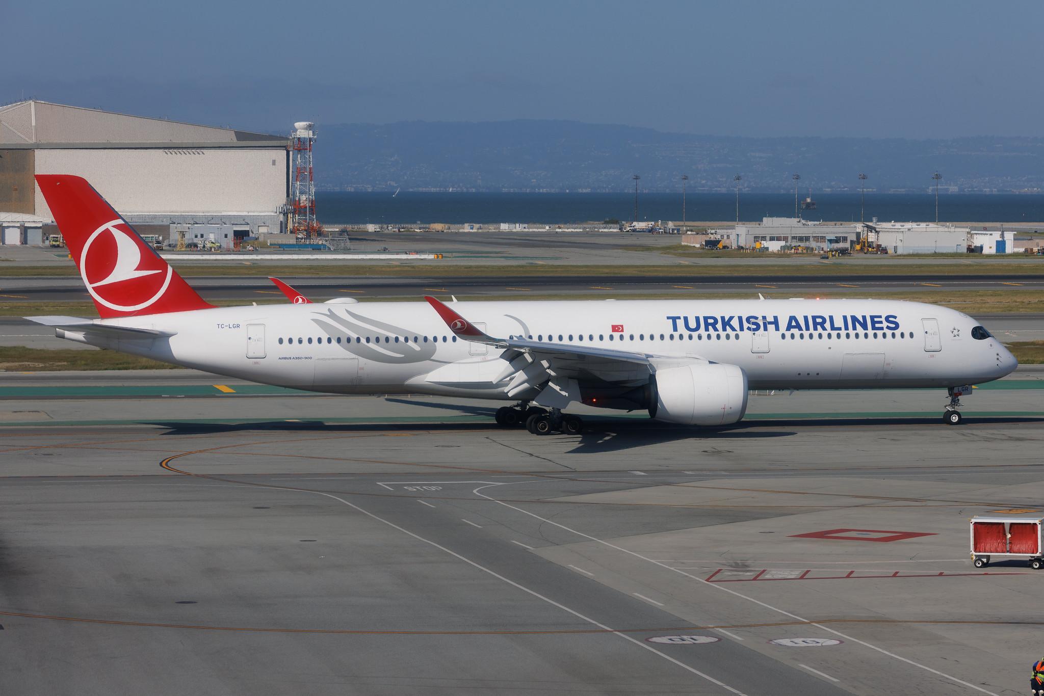 San Francisco International Airport: Turkish Airlines (TK / THY) | Airbus A350-941 A359 | TC-LGR | MSN 651