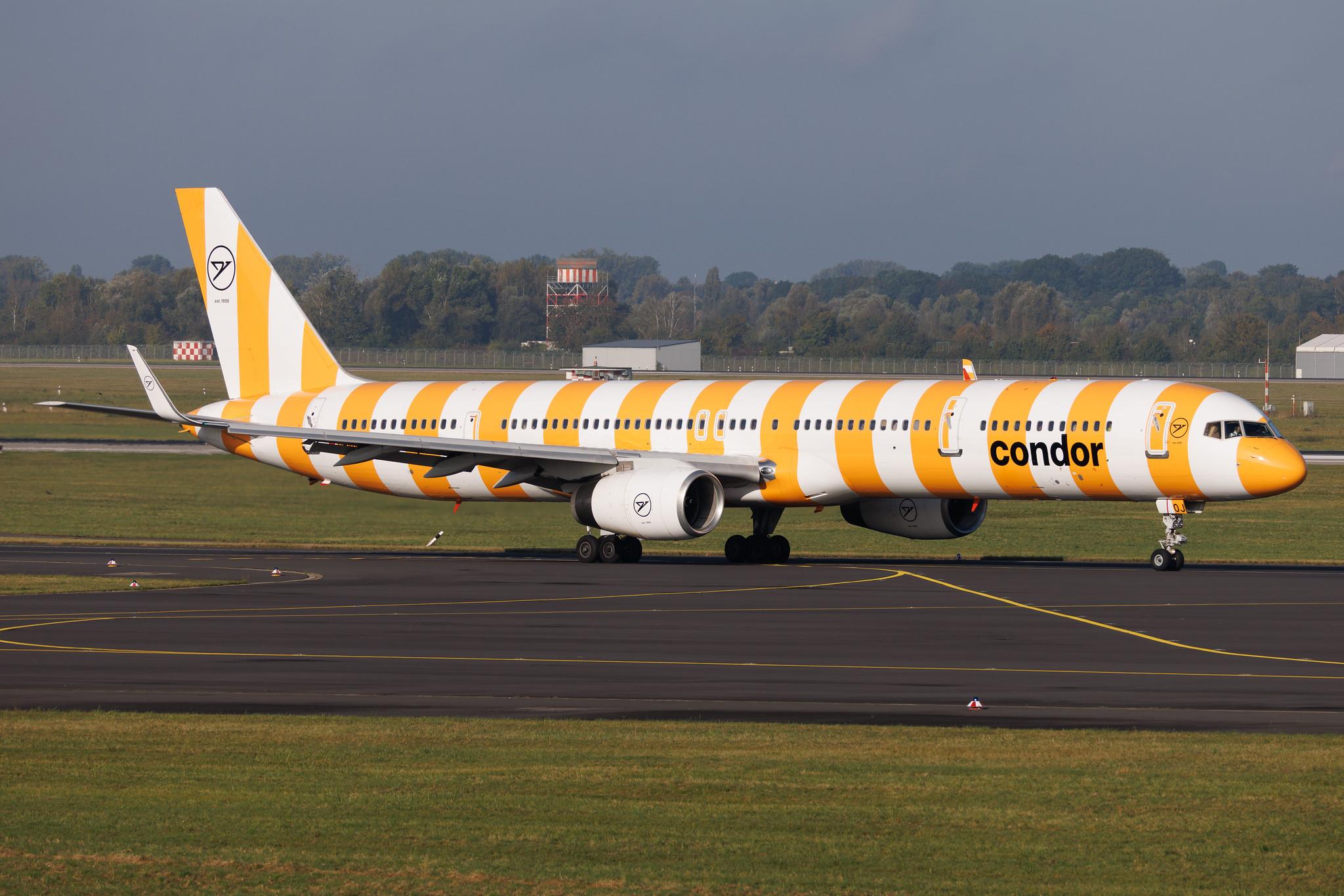 Düsseldorf Airport: Condor (DE / CFG) | Livery: Yellow Sunshine Livery | Boeing 757-330 B753 | D-ABOJ | MSN 29019