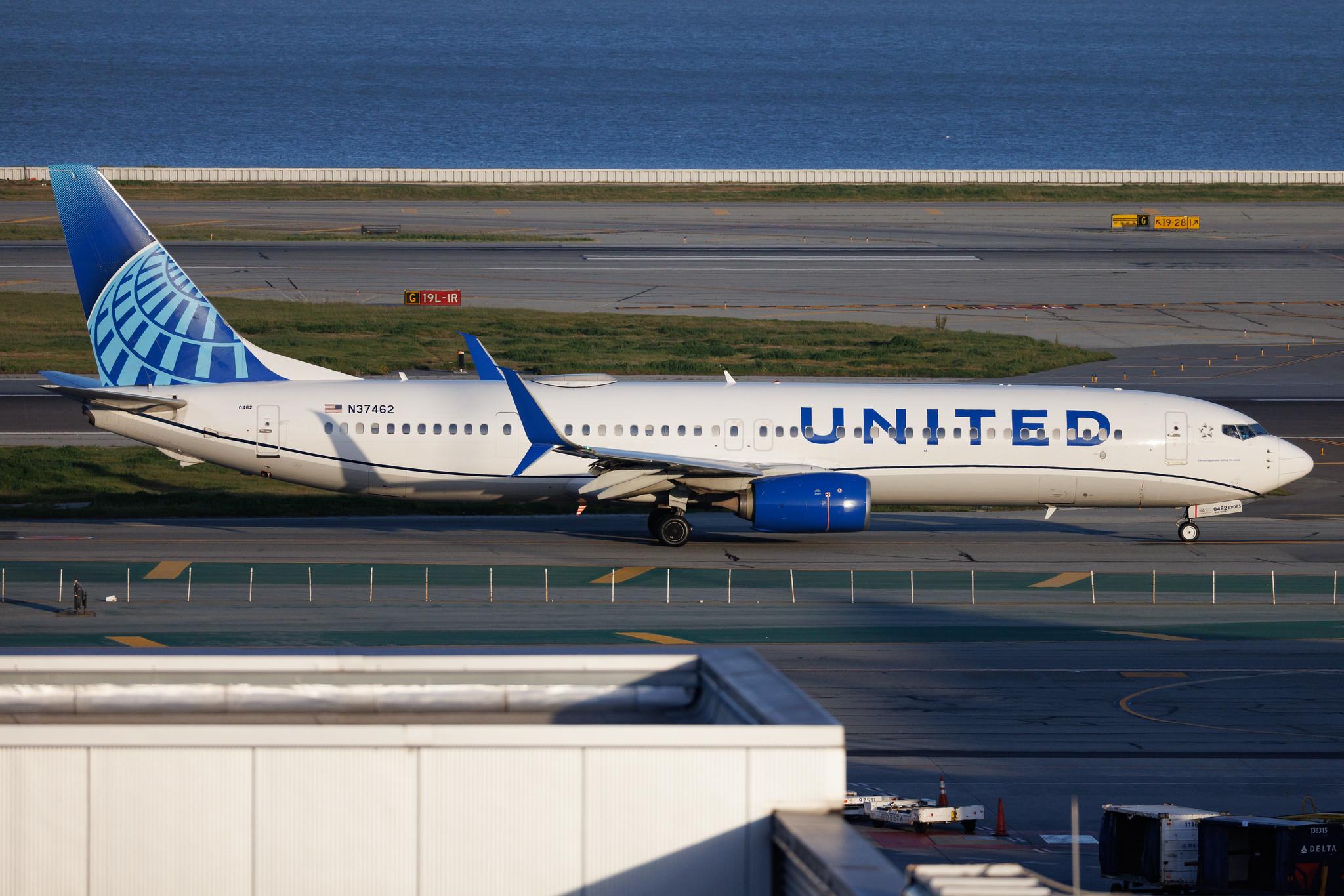 San Francisco International Airport: United Airlines (UA / UAL) | Boeing 737-924(ER) B739 | N37462 | MSN 37207