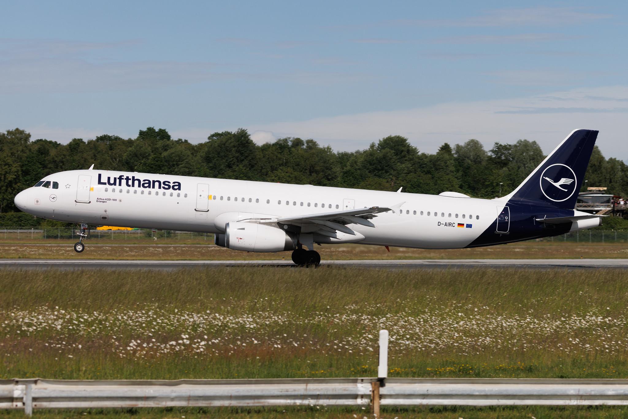 Hamburg Airport: Lufthansa (LH / DLH) | Airbus A321-131 A321 | D-AIRC | MSN 0473