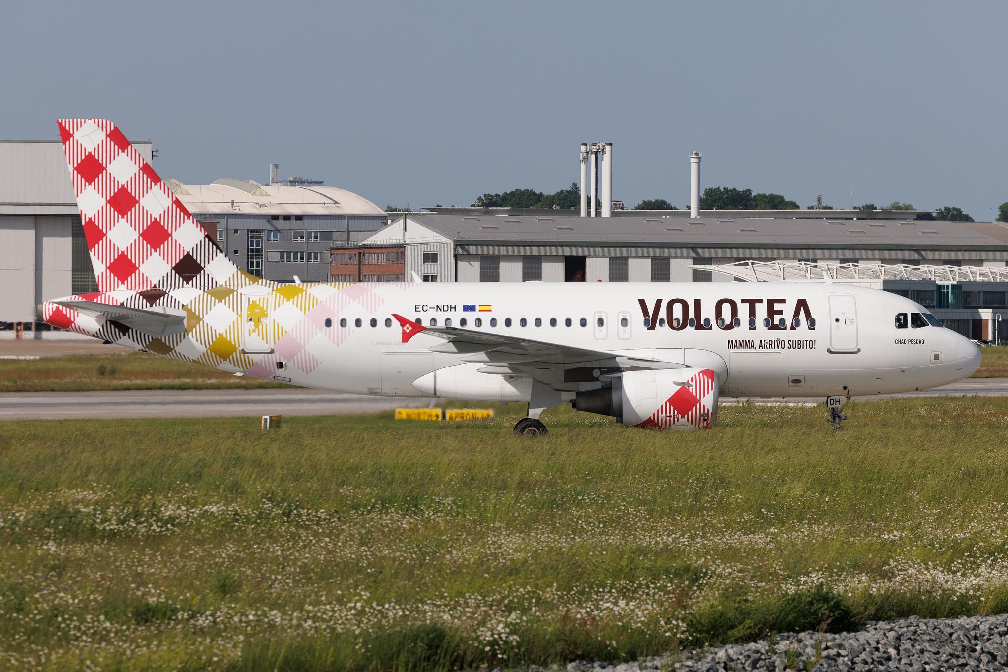 Hamburg Finkenwerder: Volotea (V7 / VOE) | Airbus A319-111 A319 | EC-NDH | MSN 03403