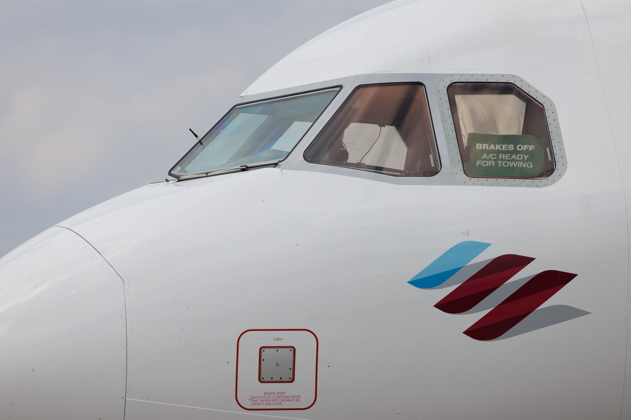 Hamburg Airport: Eurowings (EW / EWG) | Airbus A320-214 A320 | D-AEWK | MSN 7261