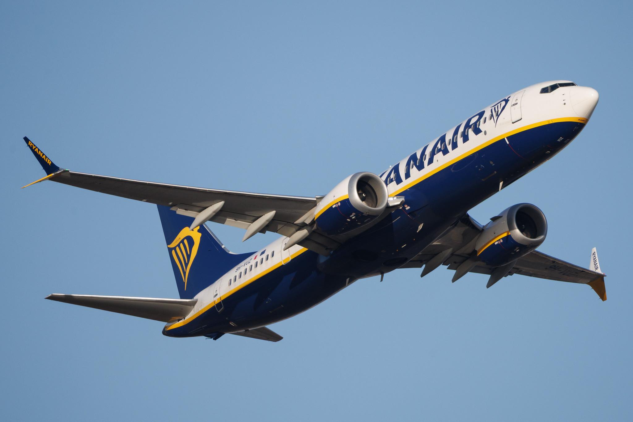 Rome Leonardo da Vinci Fiumicino Airport: Ryanair (FR / RYR) | Operator: Malta Air | Boeing 737 MAX 8-200 B38M | 9H-VUZ | MSN 62339